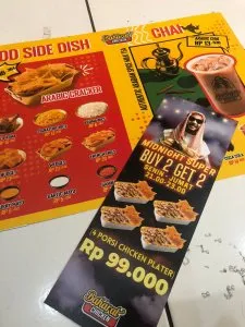 Cetak Sticker Ritrama Vinyl Gerobak Dorong Meja Etalase Booth Portable Murah